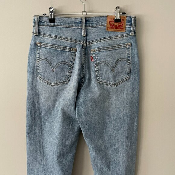 Levi's Wedgie High Rise Denim Distressed Button-Fly Front Straight Jeans Blue 28 - Picture 4 of 12